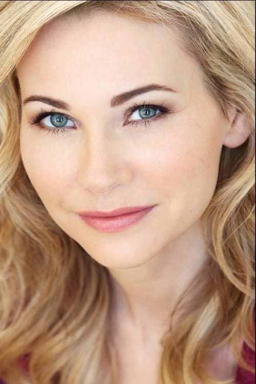 Julia Lee photo