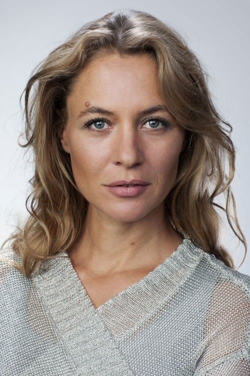 Julia Thurnau photo