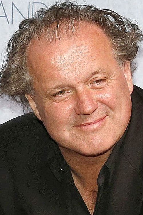 A portrait of Julian Pölsler