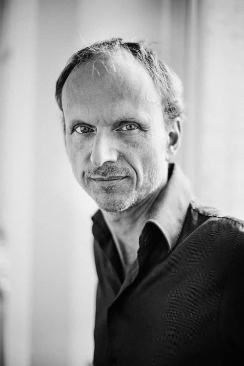 A portrait of Julian Rosefeldt