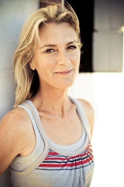 Julie Hartley photo