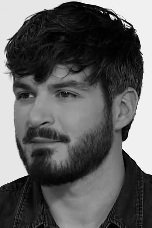 A portrait of Julien Menanteau