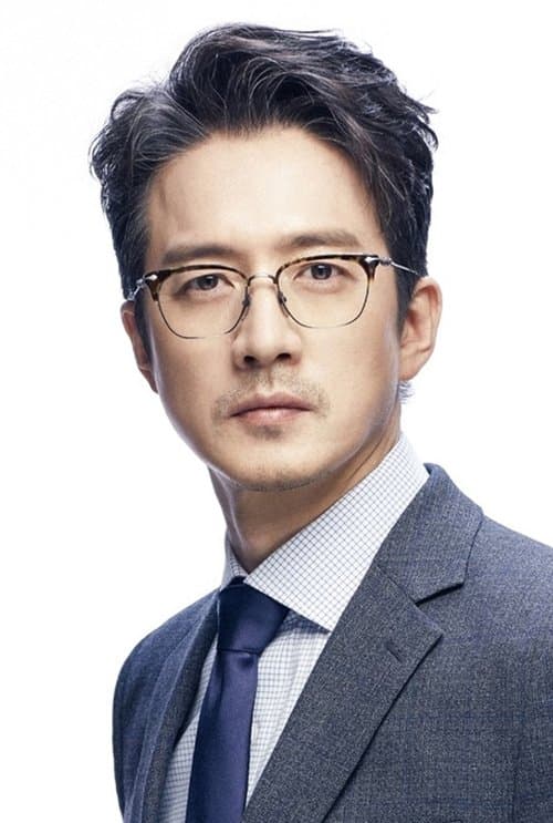 Jung Jun-ho photo