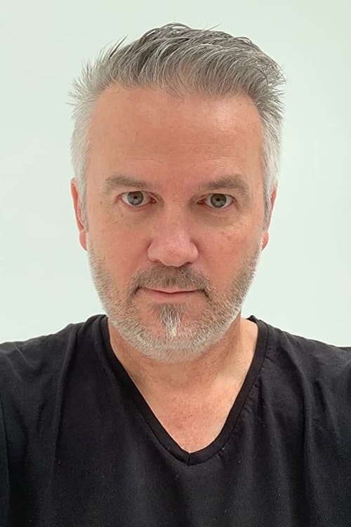 A portrait of Justin Dix