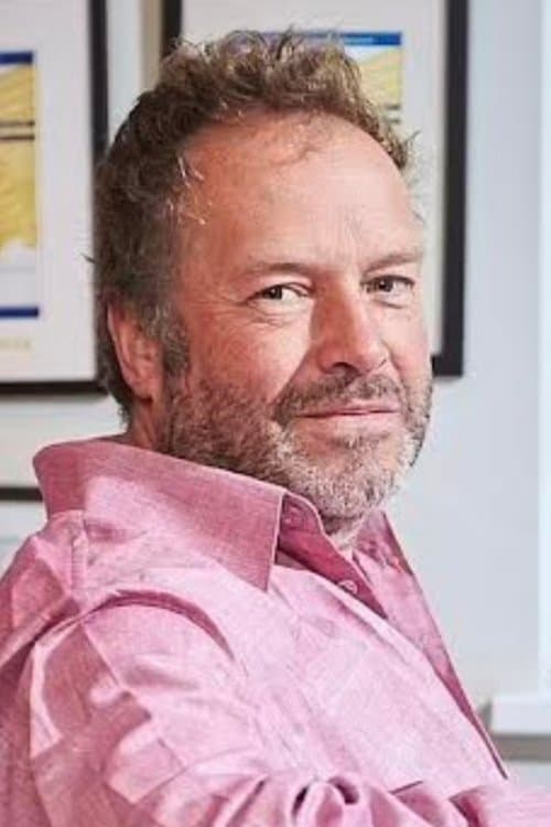 A portrait of Justin Hardy