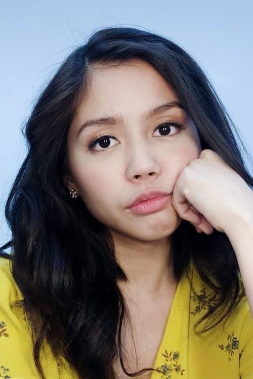 Justine Peña photo