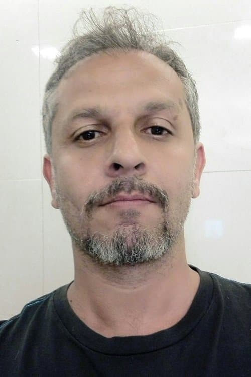 A portrait of Kabir Bhatia