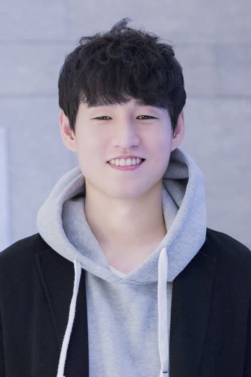 Kang Jeong-woo photo