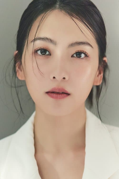 Kang Ji-young photo