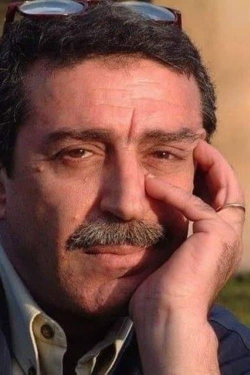 A portrait of Kariem Diaa Aldeen