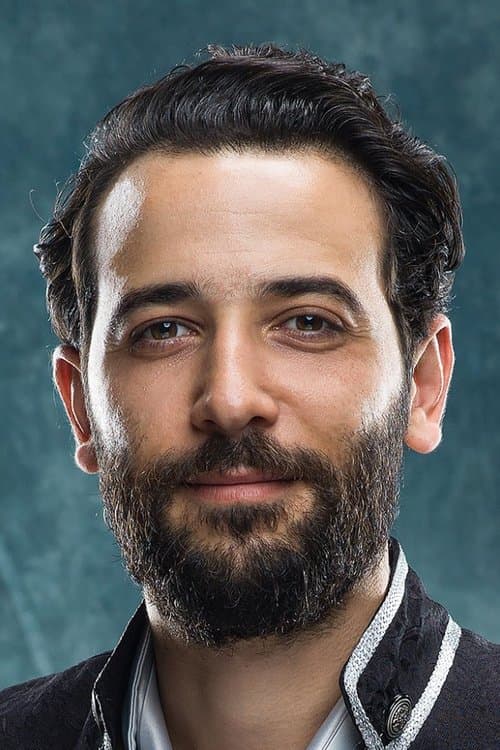 Karim Kassem photo