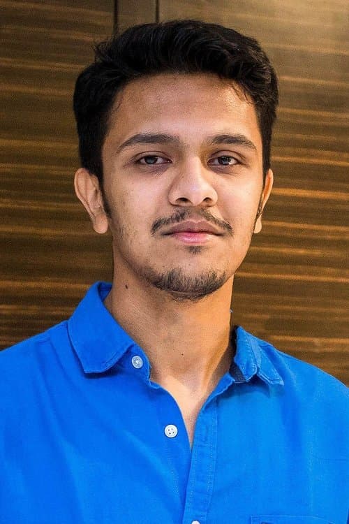A portrait of Karthick Naren