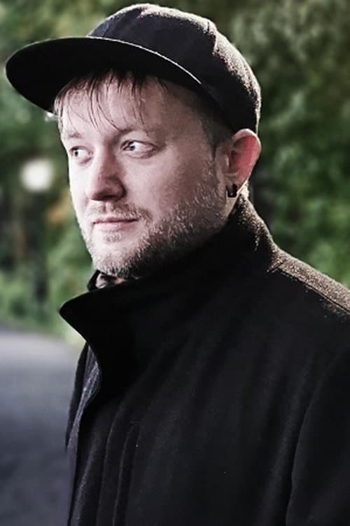 A portrait of Kasper Juhl
