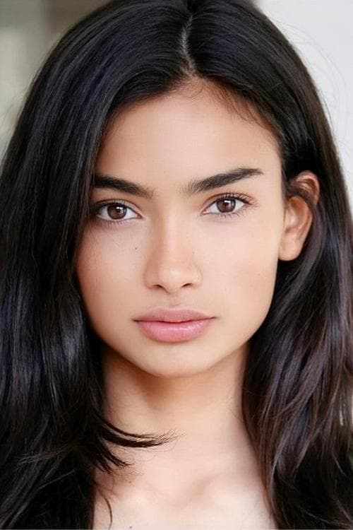 Kelly Gale photo