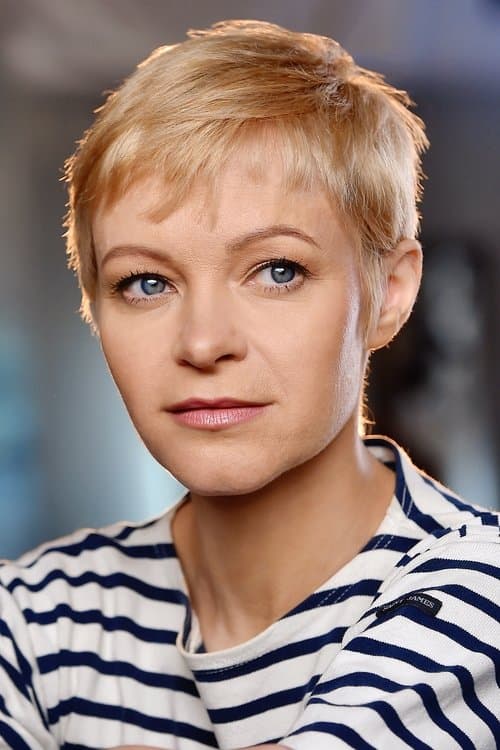 Kestrel Leah photo