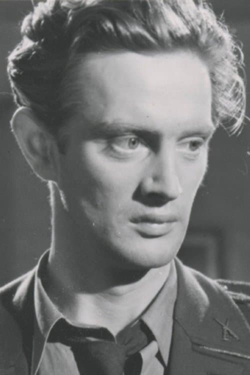 Keve Hjelm photo