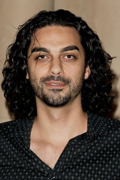 A portrait of Kevin Hamedani