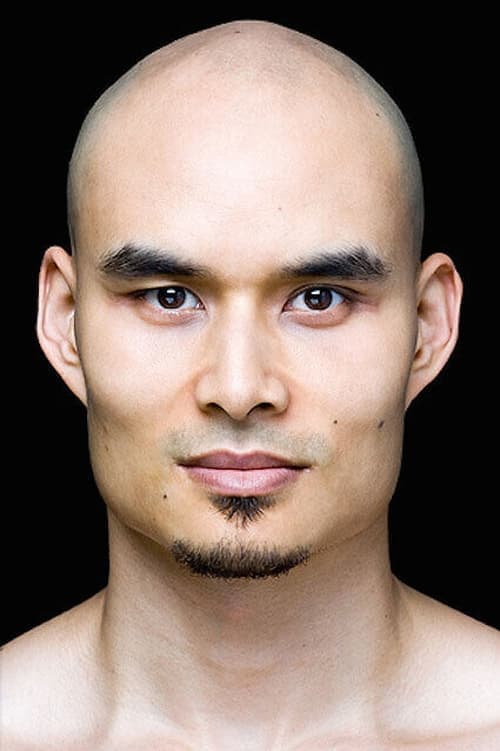 Khan Bonfils photo