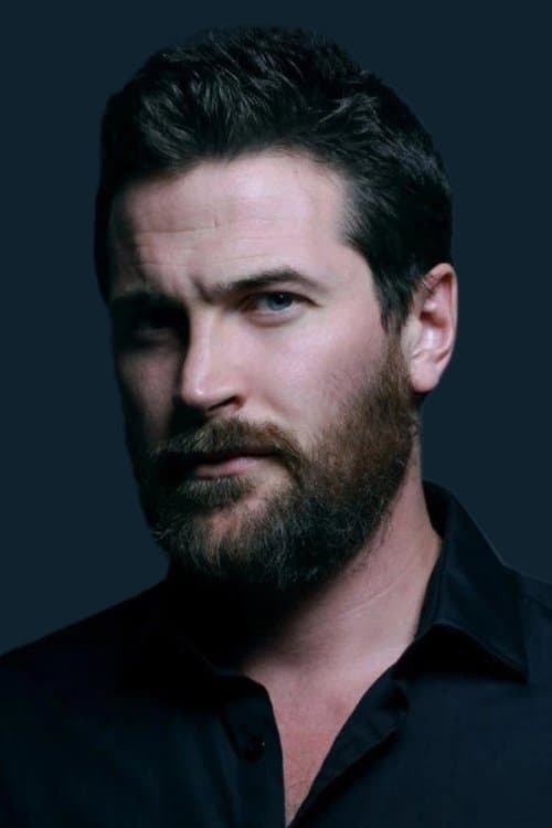 Kieran Bew photo