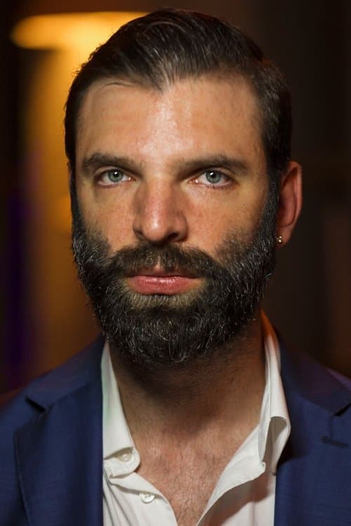 Kim Ciobanu photo