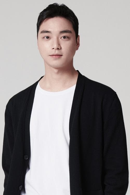 Kim Mo-beom photo