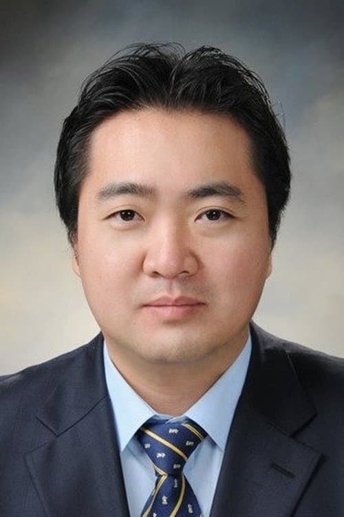 A portrait of Kim Sung-hyuk