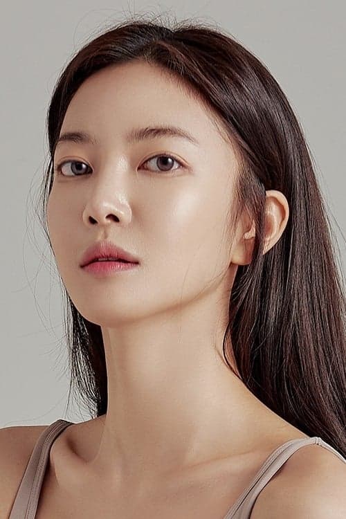 Kim Yun-jee photo