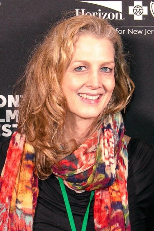A portrait of Kimberly Reed