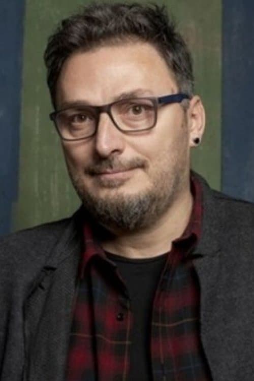 A portrait of Kıvanç Baruönü