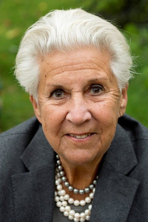 Kjerstin Dellert photo