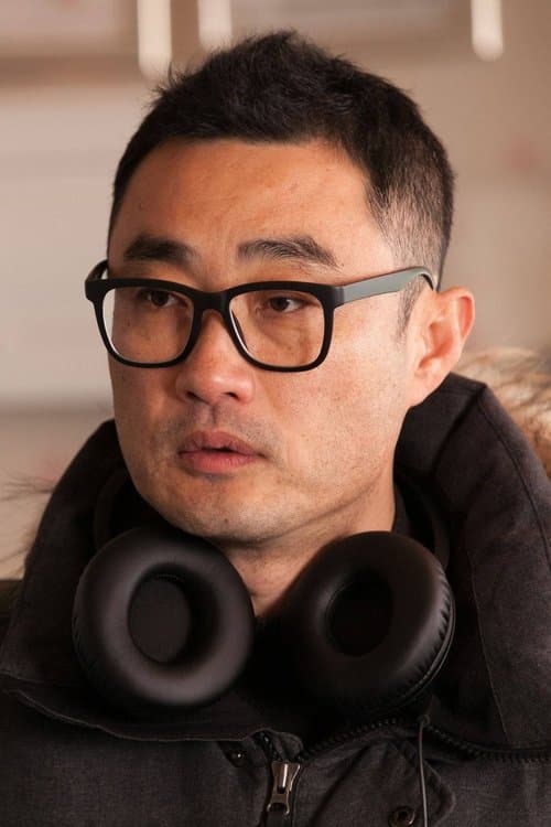 A portrait of Koh Hoon