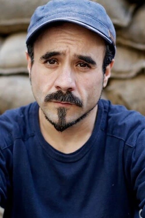 A portrait of Koldo Serra