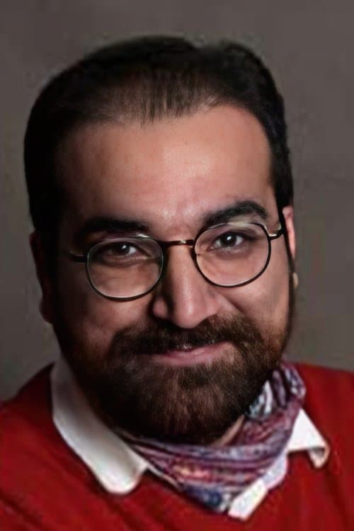 A portrait of Kourosh Ataee