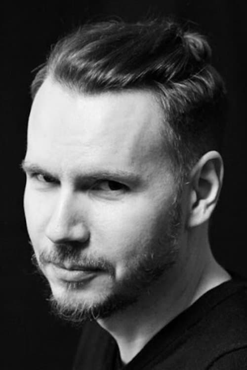 A portrait of Kuba Mikurda