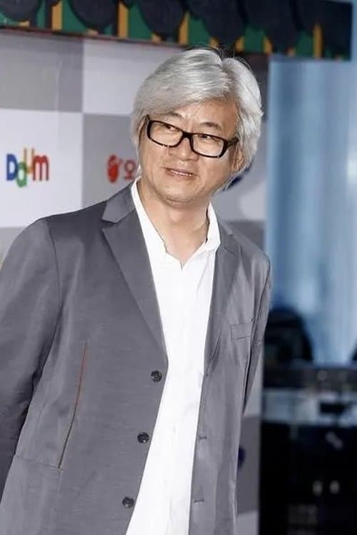 A portrait of Kwok-Lap Lee