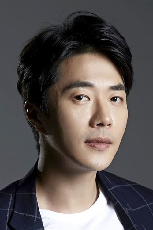 Kwon Sang-woo photo