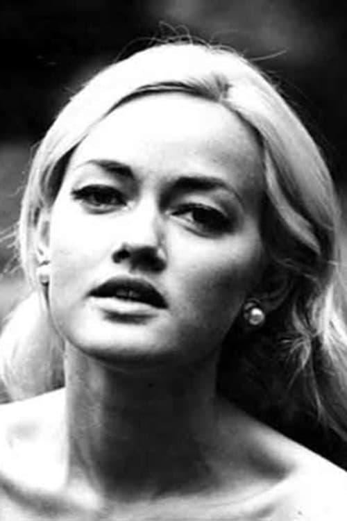 Laila Novak photo