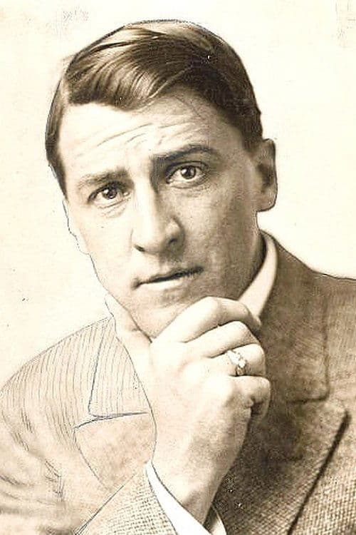 Landers Stevens photo