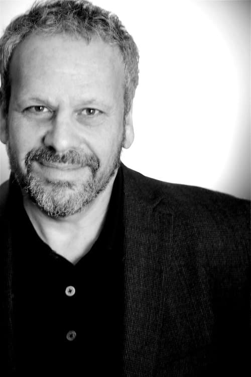 A portrait of Larry Weinstein