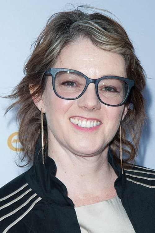 A portrait of Laura Nix