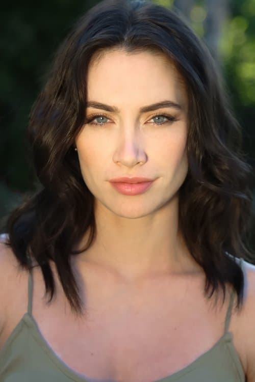 Lauren McFall photo