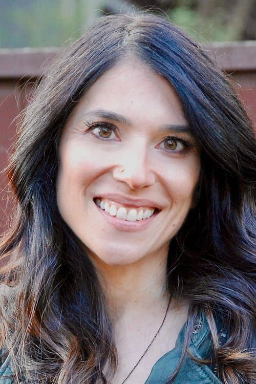 A portrait of Leah Wolchok