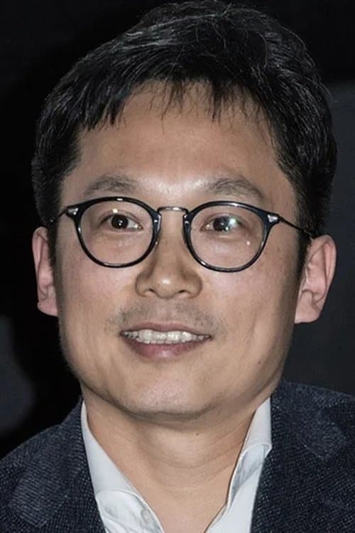 A portrait of Lee Cheol-ha
