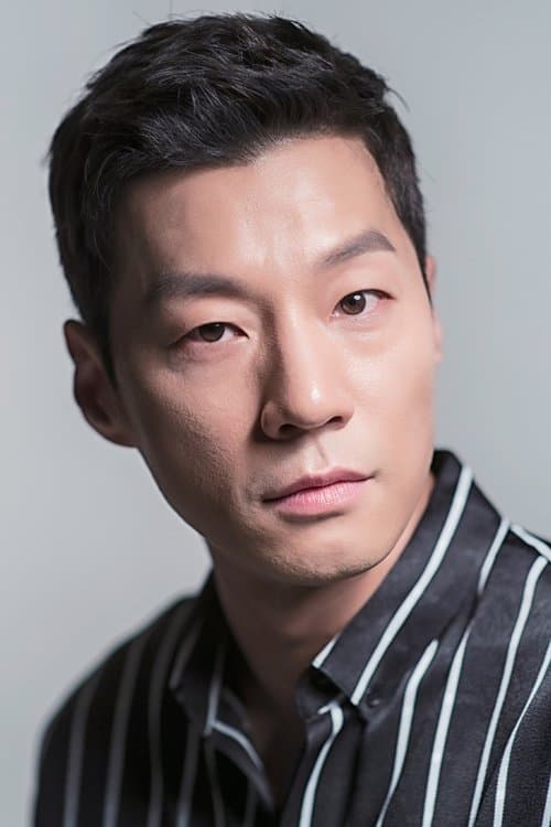 Lee Chun-hee photo