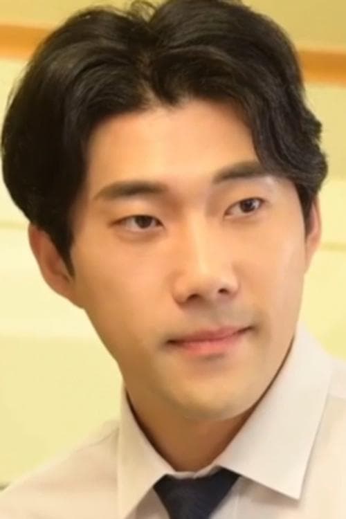 Lee Dae-gon photo