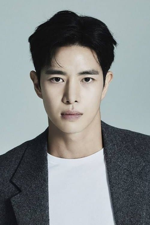 Lee Hae-Woo photo