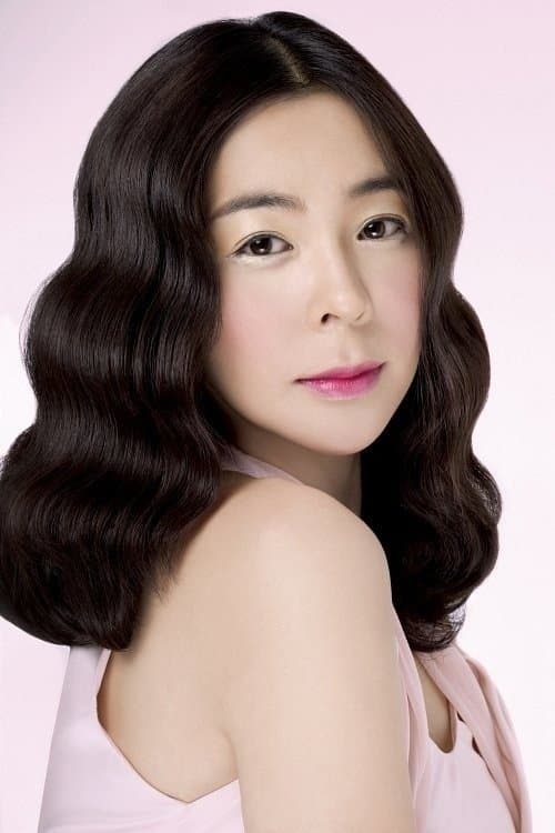 Lee Hae-young photo