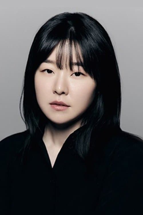 Lee Min-ji photo