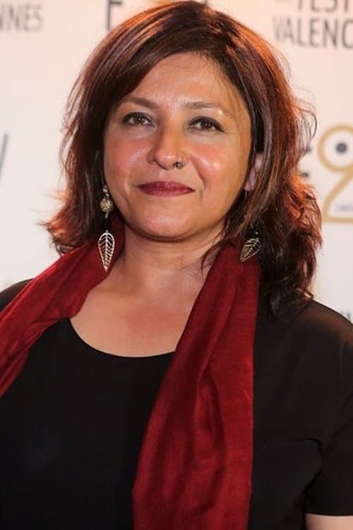 A portrait of Leena Yadav