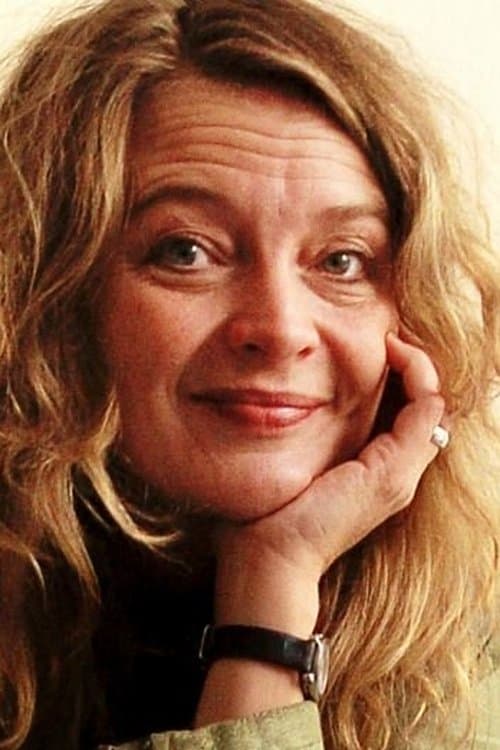 A portrait of Lena Hanno